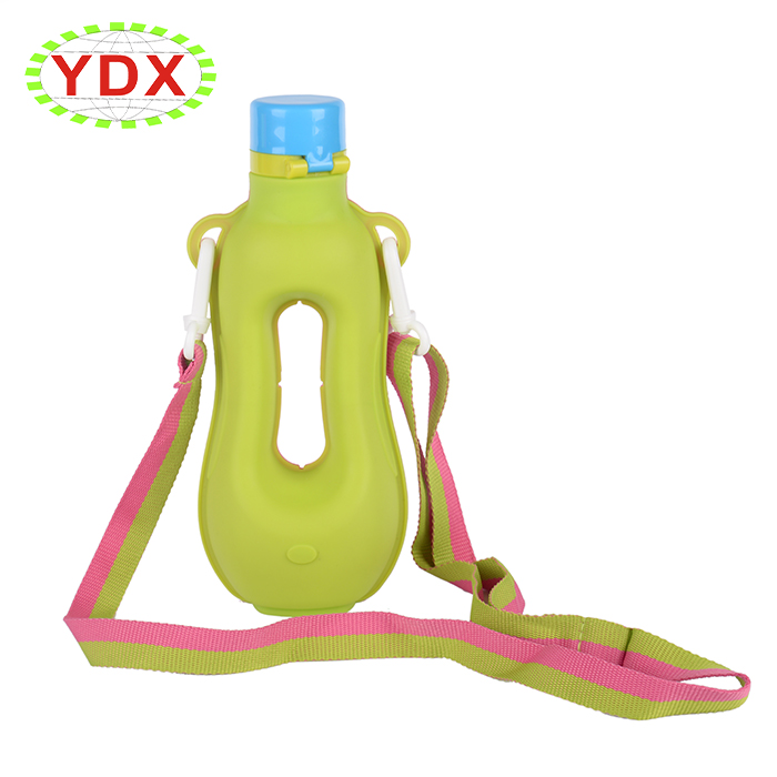 kids silicone water bottle